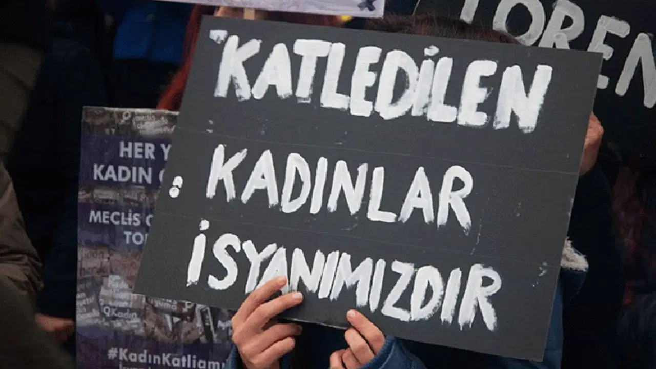 Bursada kadin cinayeti esini uykusunda oldurdu cocuklarina intihar dedi aLSfAWWh